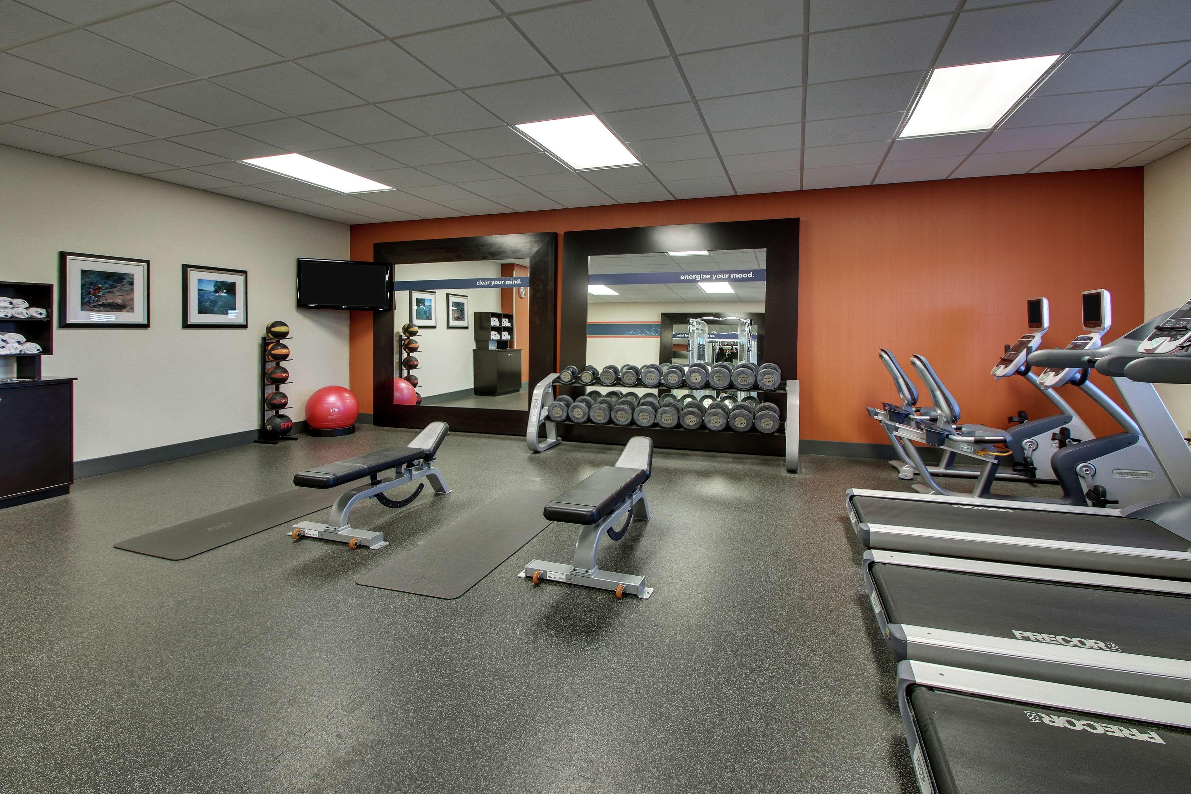 Hampton Inn Vernon Екстер'єр фото