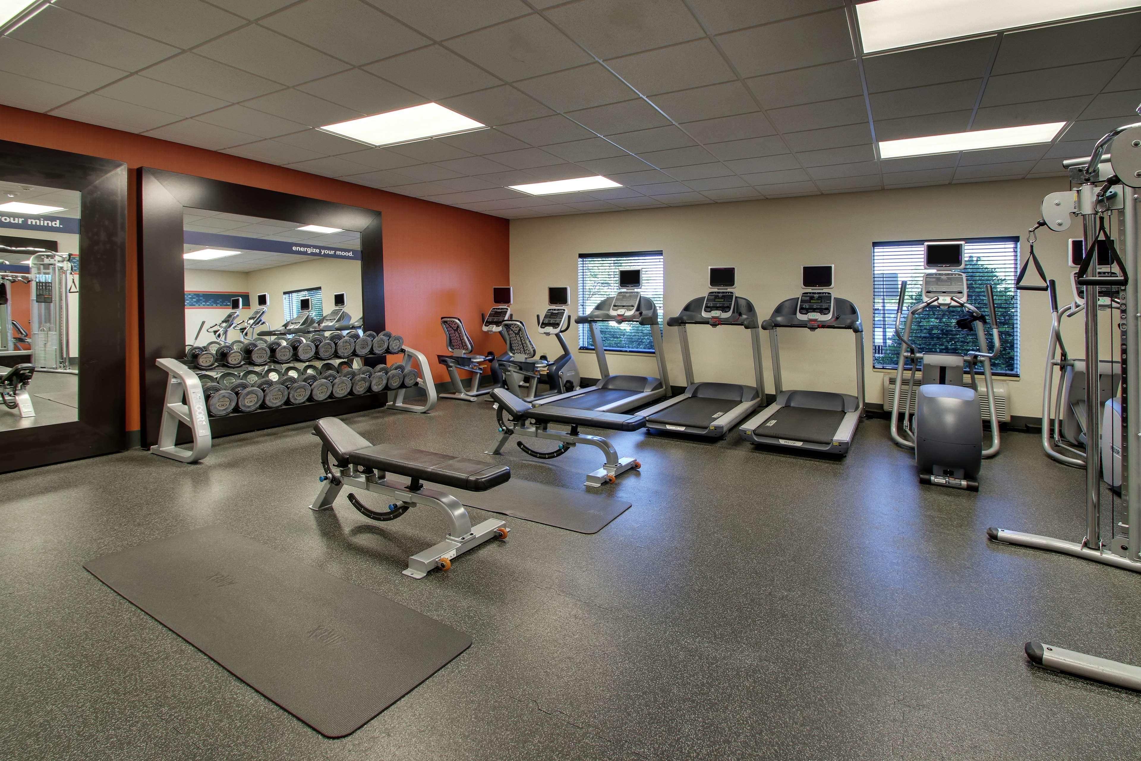 Hampton Inn Vernon Екстер'єр фото