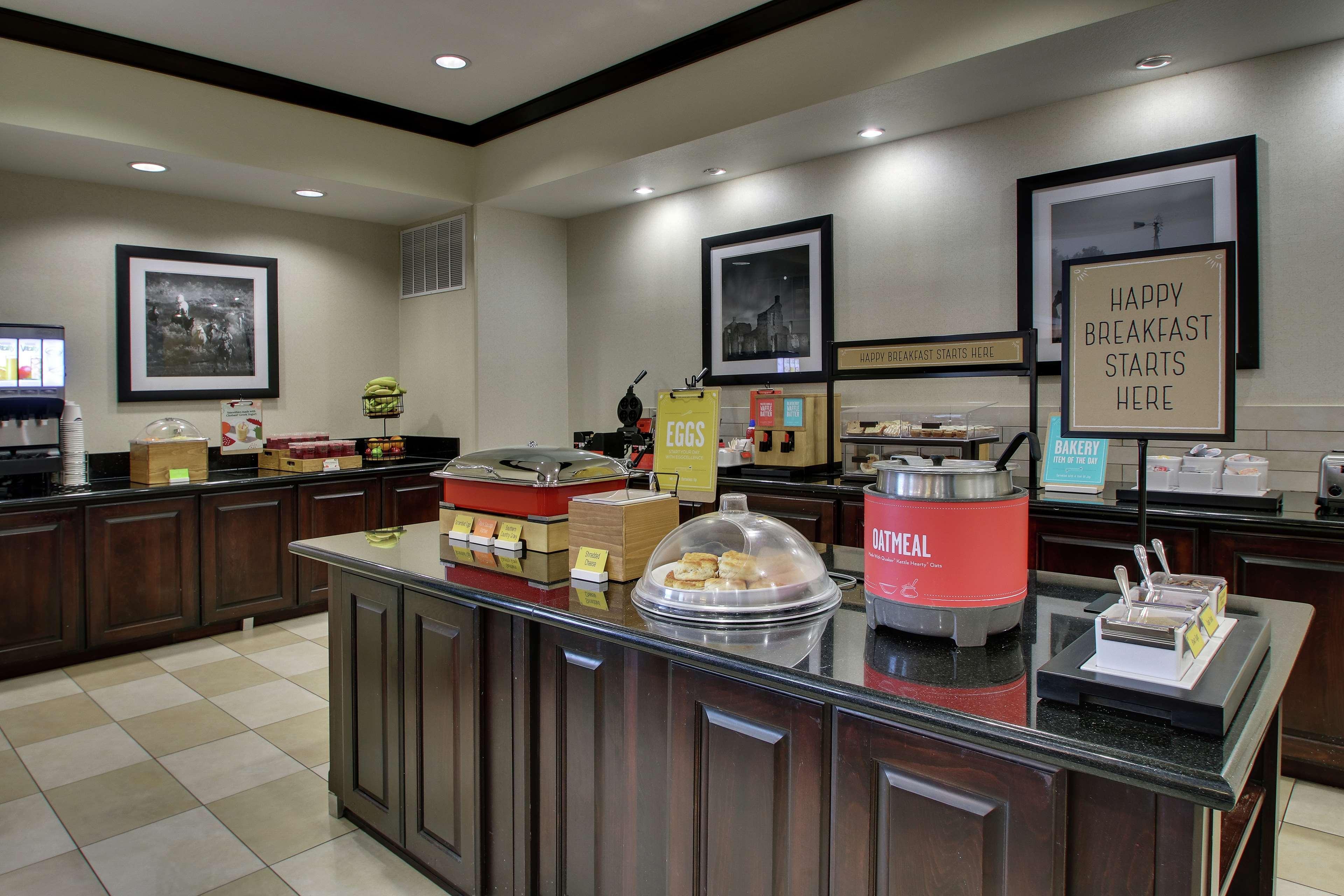 Hampton Inn Vernon Екстер'єр фото